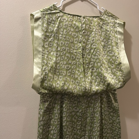 Reiss Green Mini Dress Short Sleeve - cheetah print - 100% silk - size 10 - Picture 6 of 7